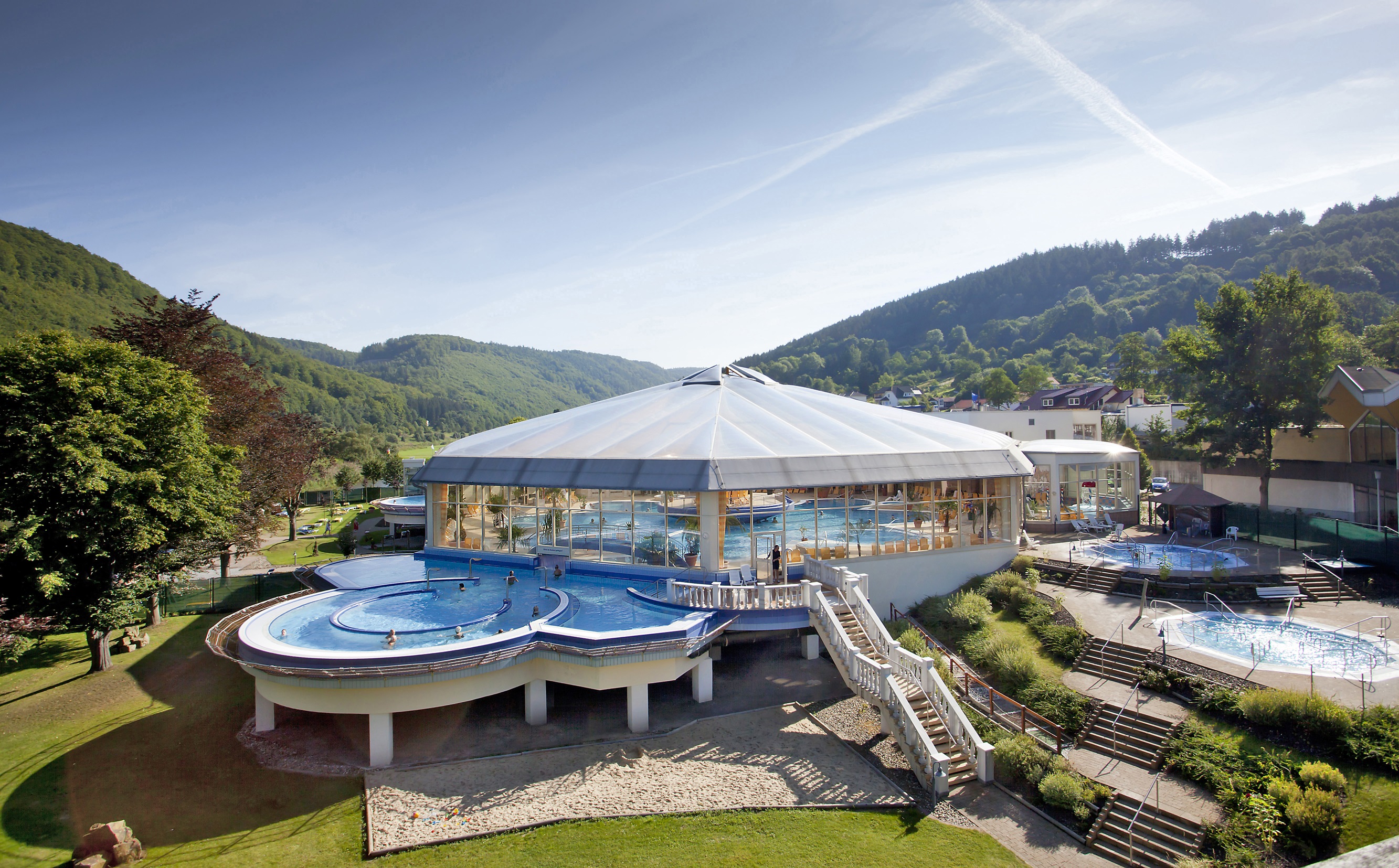 Außenaufnahme der Wesertherme in Bad Karlshafen